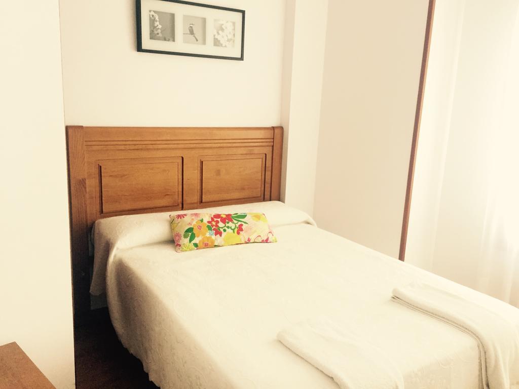 Apartamentos San Pelayo Cangas de Onís Quarto foto